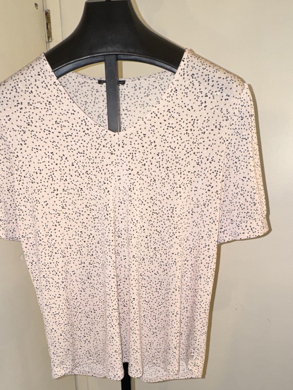 Adrianna Papell Women's Blouse XL V-Neck Short Sleeve Pink Black Polka Dot